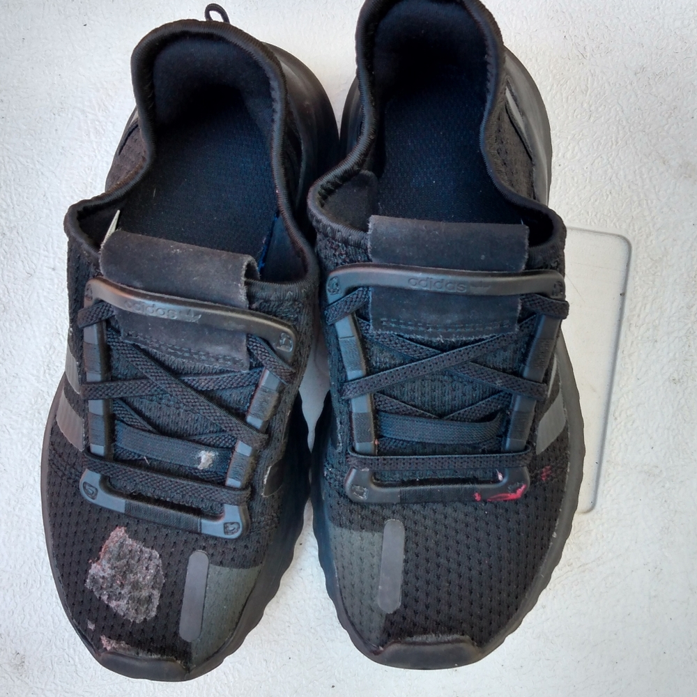 Adidas kids Size 13